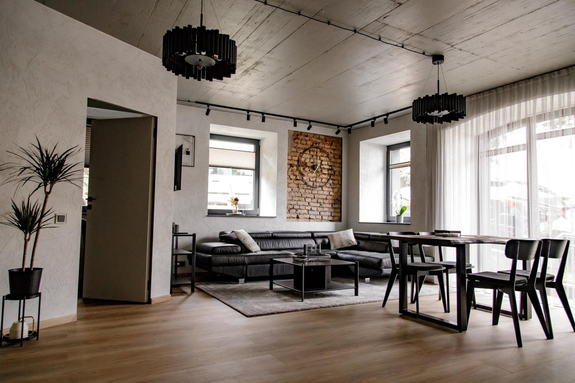 Hales Old Town Urban Apartments Вильнюс Экстерьер фото